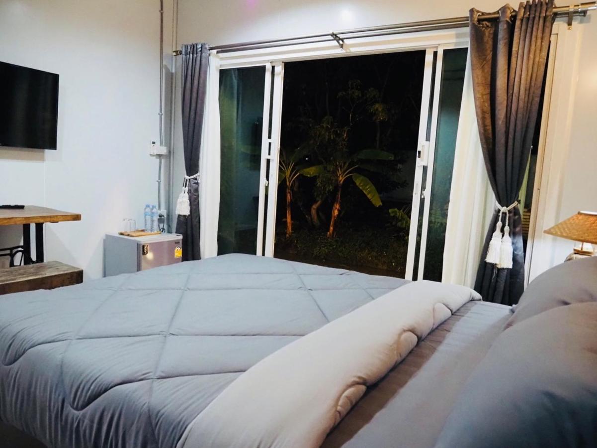 Wild Ones Hostel Bangkok Luaran gambar